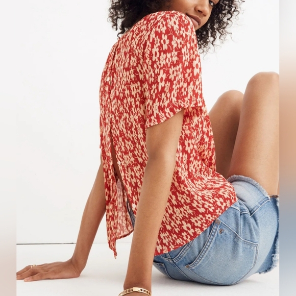 Madewell Red and White Relaxed Tie Front Blouse -Size S - 100% Polyester - Picture 2 of 9